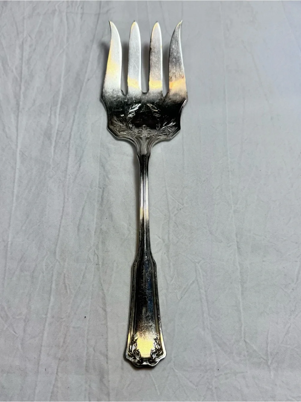 R Wallace Large Serving Meat Fork Floral Design 9” Silverplate
